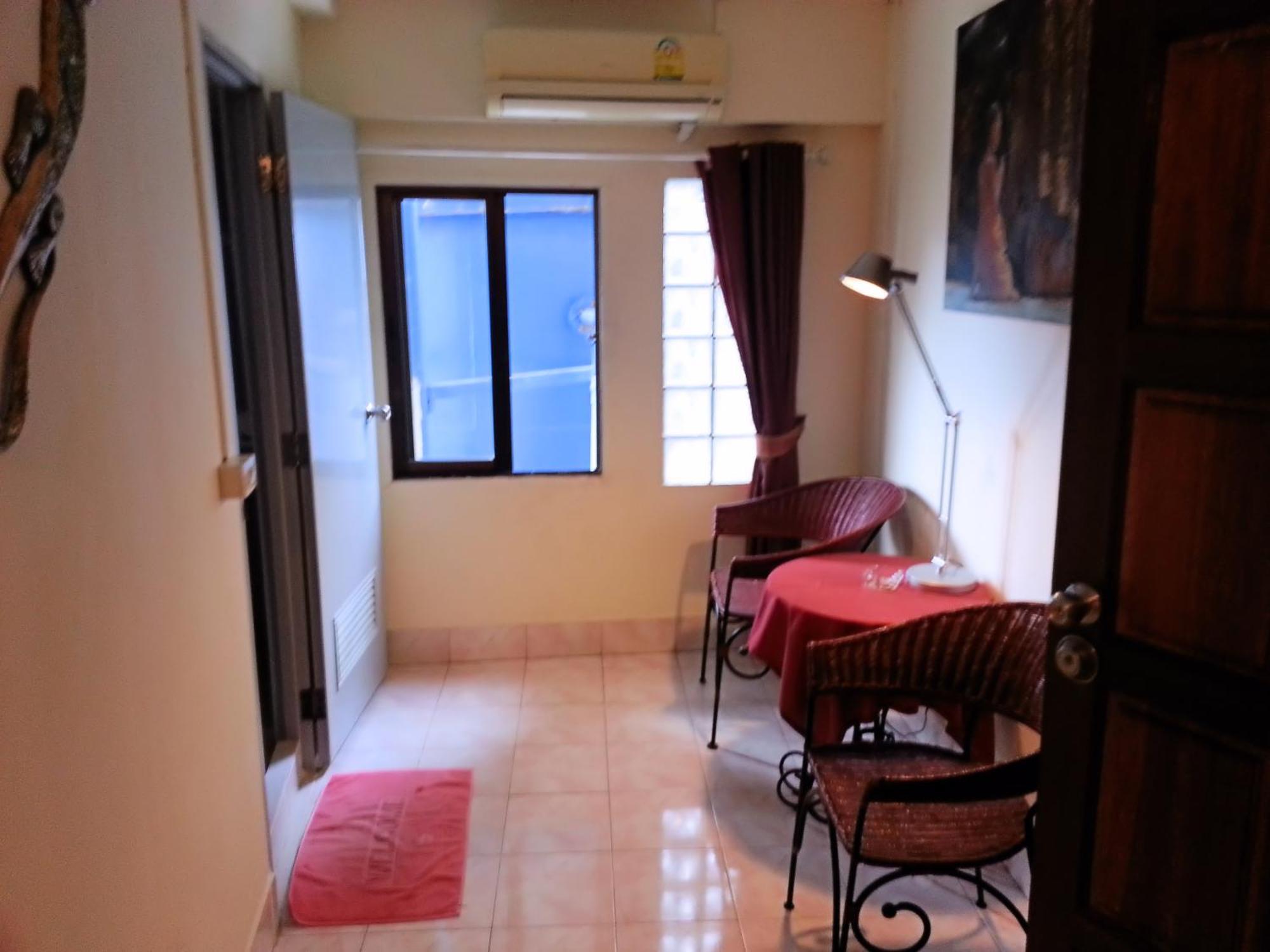 Fong Kaew And Baan Nang Fa Guesthouse Patong Camera foto
