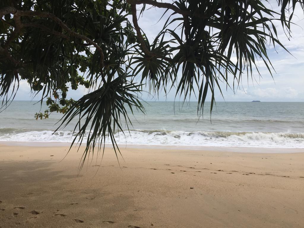 Fong Kaew And Baan Nang Fa Guesthouse Patong Esterno foto